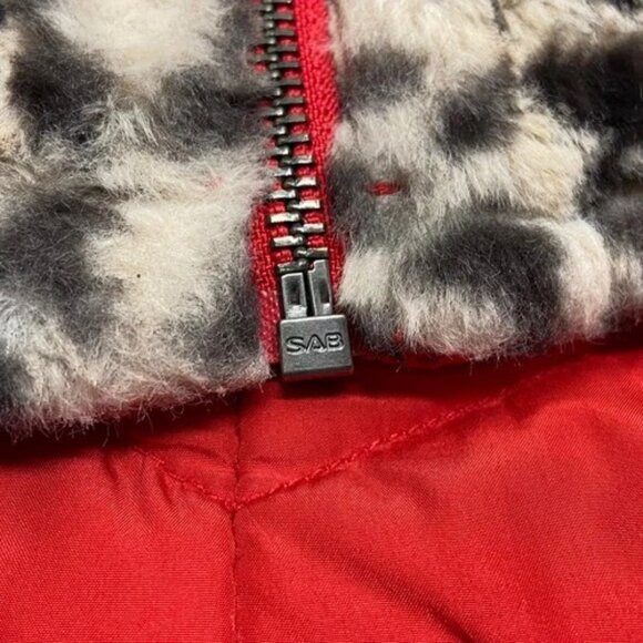Maurices Reversible Vest Women's XXL Red Puffer Leopard Print Sherpa Full Zip - Picture 9 of 12